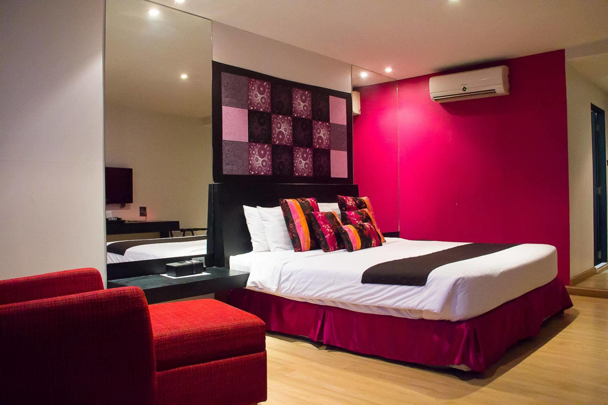 Grand Inn Hotel Bangkok Ngoại thất bức ảnh